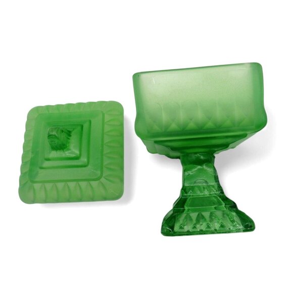 Green Glass Covered Square Pedestal CANDY DISH Vintage - Picture 6 of 10